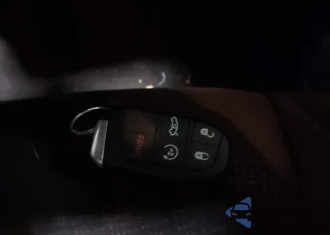 2015 Chrysler 200 Limited z USA, uszkodzony, nr VIN 1C3CCCAB1FN679198